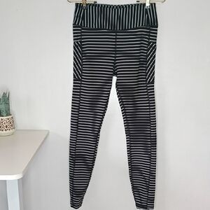 Avia Stripe Contender Tight Striped Leggings Women's Size Small Athletic Workout